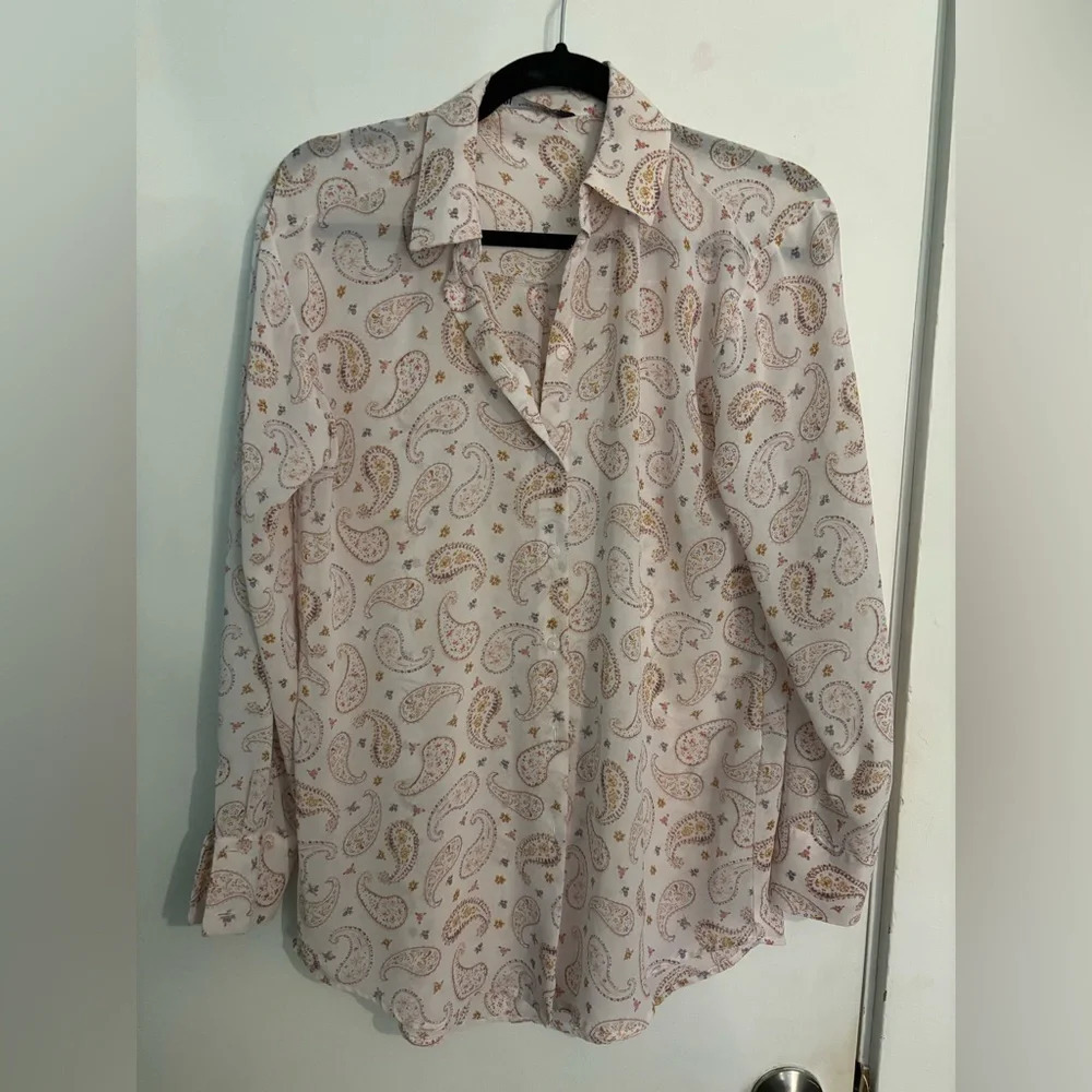 Zara Womens Size XS Paisley Sheer Purple Cream Polyester Button Down Office